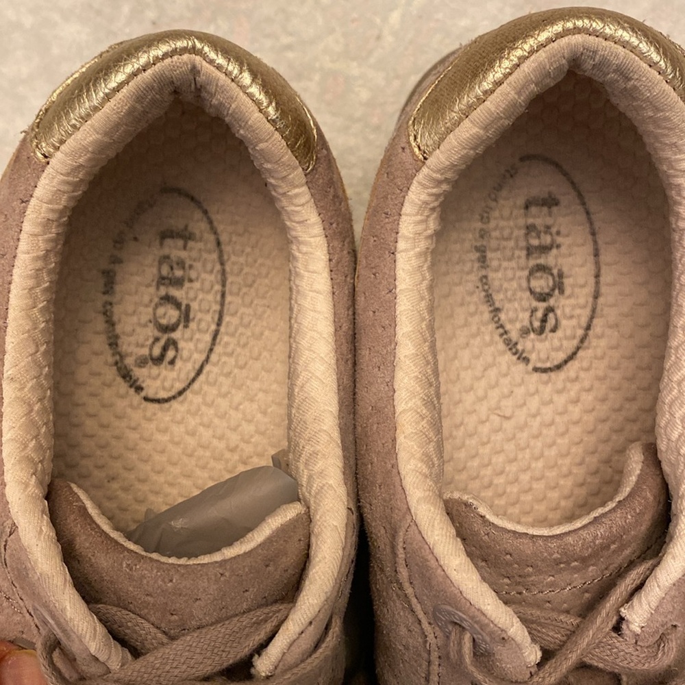 Taos 8.5 suede leather sneakers with gold trim - Picture 7 of 11